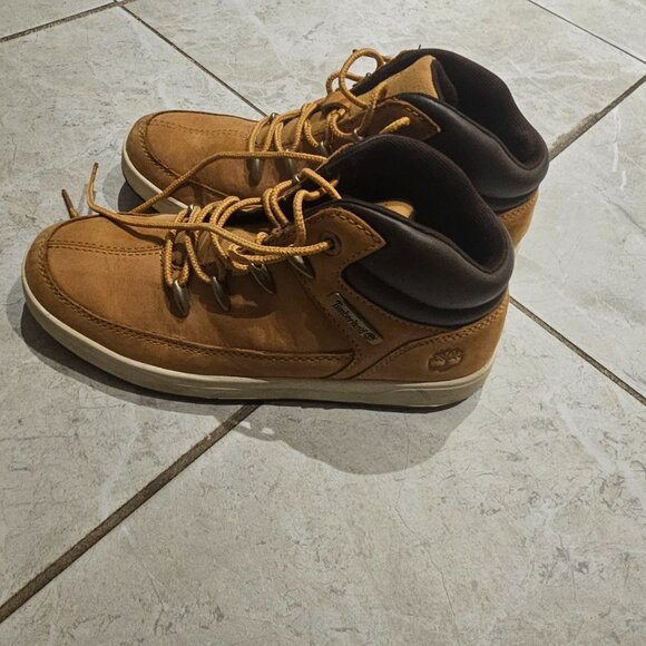 Timberland shoes - Picture 3 of 4